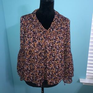Molly green boutique floral print top
